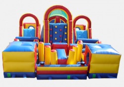 df0c19e5c0c192b871b3ca80a2607a63 Giant Obstacle Race Course / Three Piece