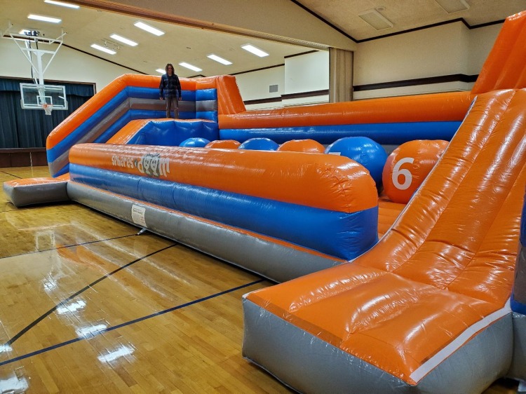 Wipe Out / Spheres Of Doom Obstacle Course